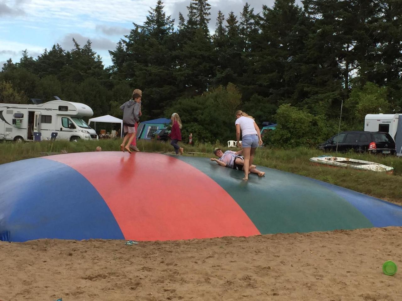 Вилла Ballum Camping Экстерьер фото